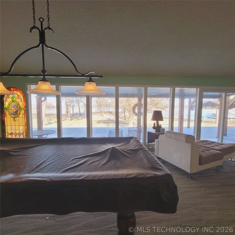 105 Lakeview Drive, Eufaula, OK 74432