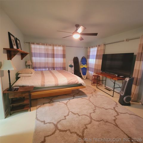 105 Lakeview Drive, Eufaula, OK 74432