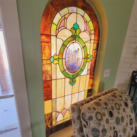 105 Lakeview Drive, Eufaula, OK 74432