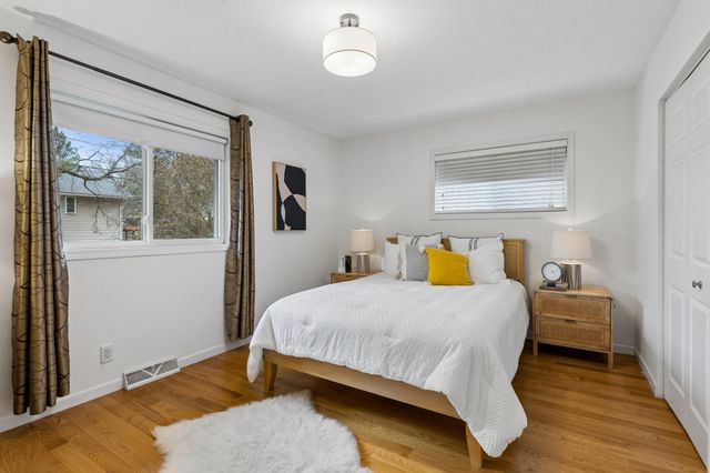 14401 Tonkadowns Drive, Minnetonka, MN 55345