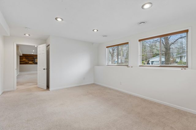 14401 Tonkadowns Drive, Minnetonka, MN 55345