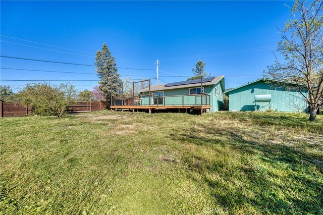 3206 4th, Clearlake, CA 95422