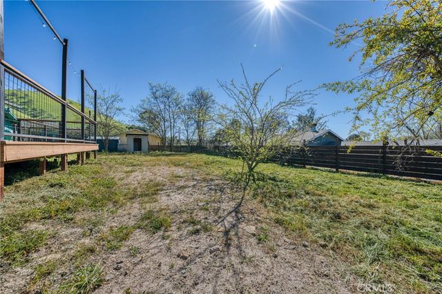 3206 4th, Clearlake, CA 95422