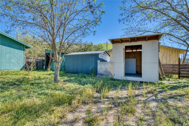 3206 4th, Clearlake, CA 95422