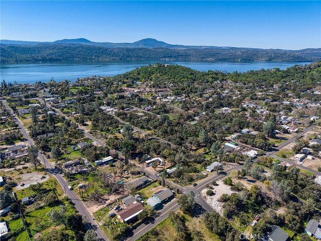 3206 4th, Clearlake, CA 95422