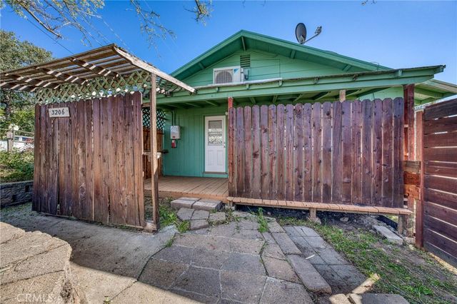 3206 4th, Clearlake, CA 95422