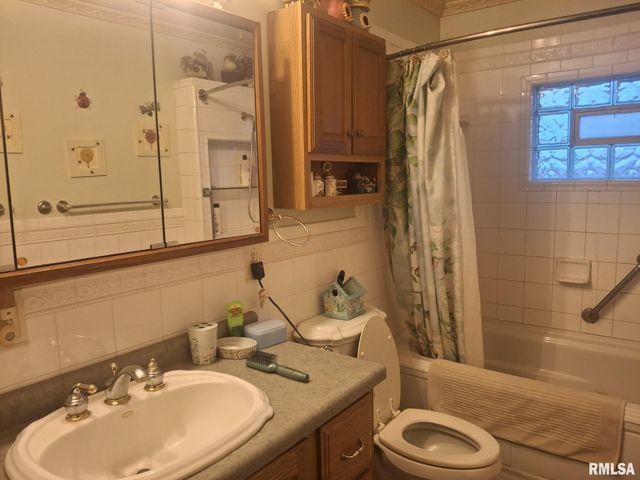 417 N TOEPFER Street, Tremont, IL 61568