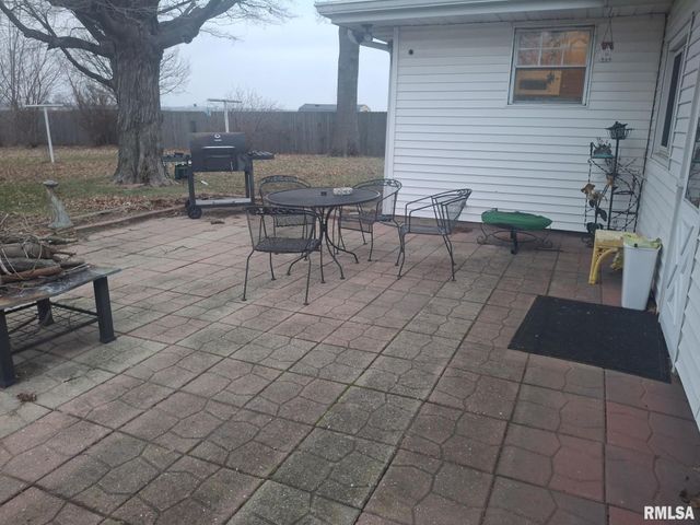 417 N TOEPFER Street, Tremont, IL 61568