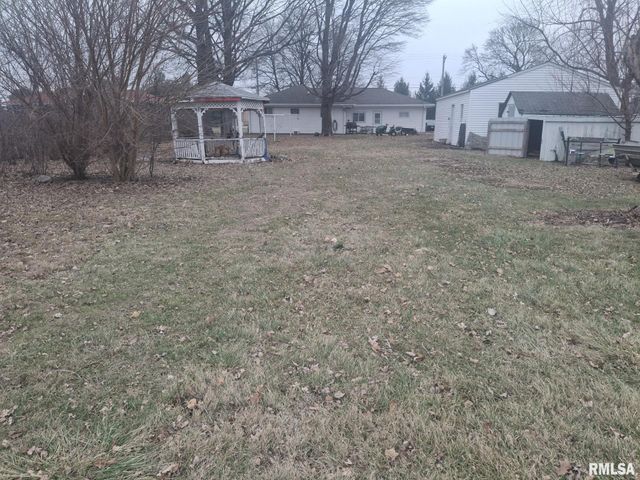 417 N TOEPFER Street, Tremont, IL 61568