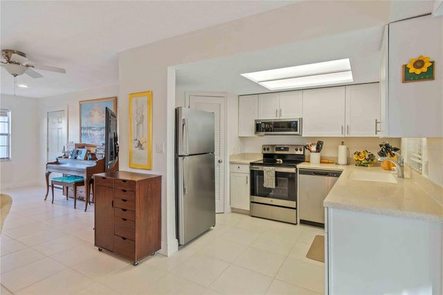 4158 TAMIAMI TRAIL G2, Port Charlotte, FL 33952