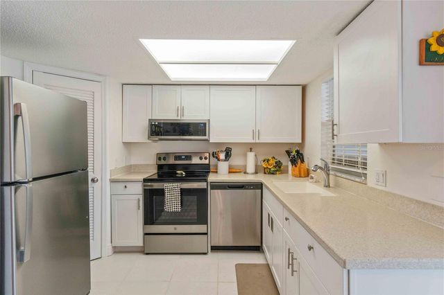 4158 TAMIAMI TRAIL G2, Port Charlotte, FL 33952