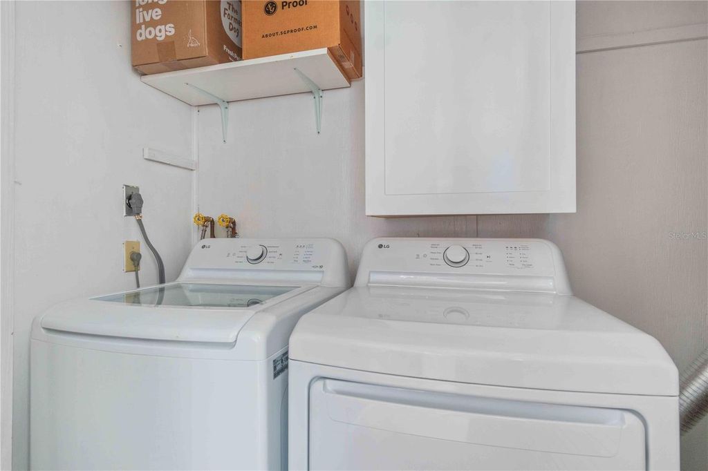 Image 34 of property listing at 4158 TAMIAMI TRAIL G2, Port Charlotte, FL 33952