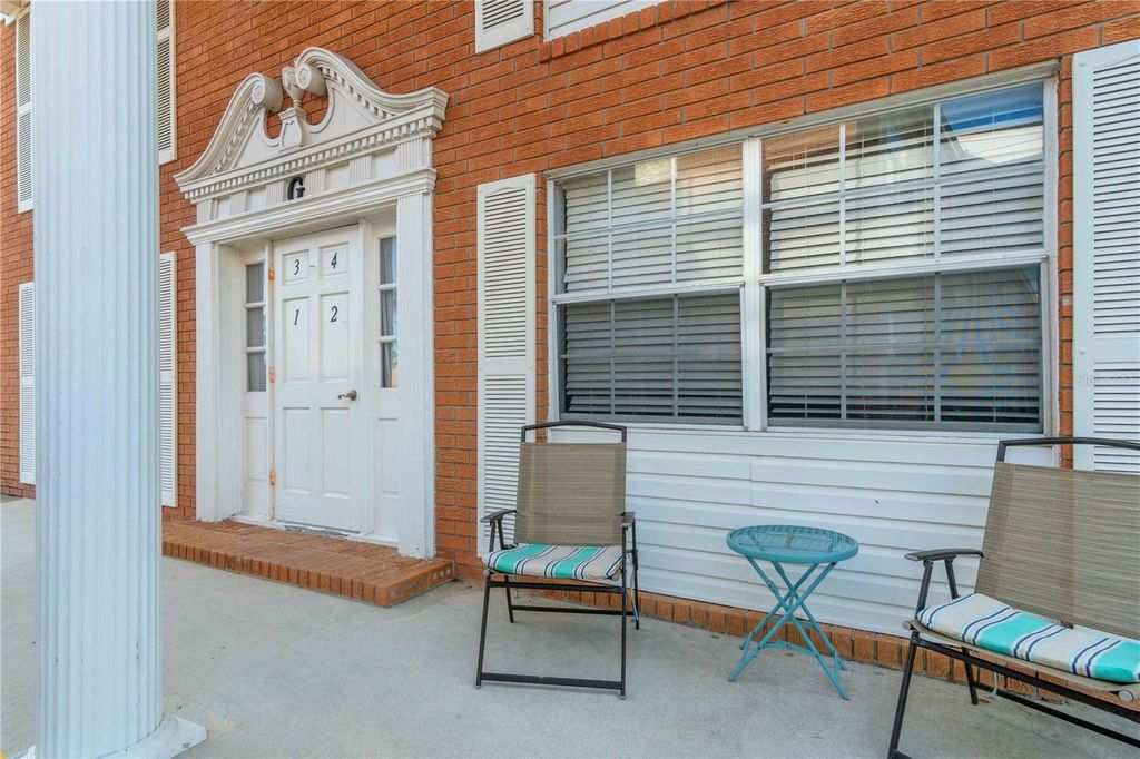 Image 5 of property listing at 4158 TAMIAMI TRAIL G2, Port Charlotte, FL 33952