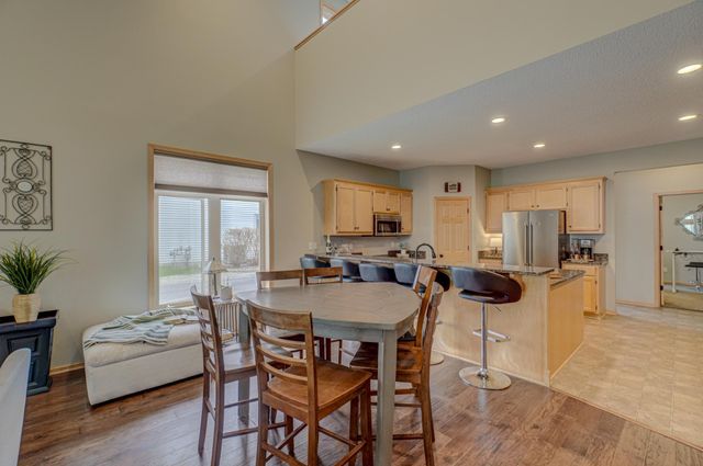 16807 Edinburg Way, Lakeville, MN 55024