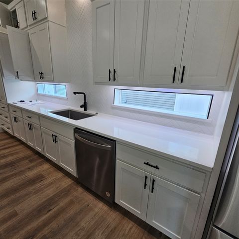 2143 Mail Avenue 105, Dallas, TX 75235