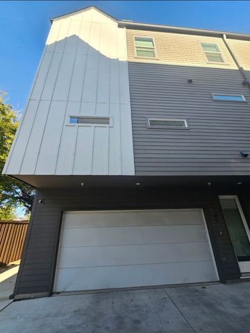 2143 Mail Avenue 105, Dallas, TX 75235