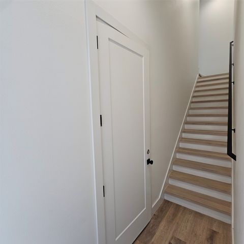 2143 Mail Avenue 105, Dallas, TX 75235