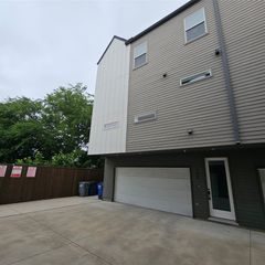 2143 Mail Avenue 105, Dallas, TX 75235