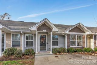 108 Lassiter Court, Mount Holly, NC 28120