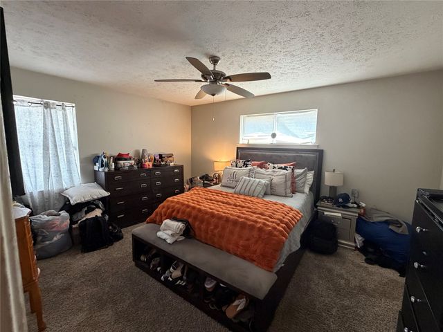 8044 Woodhue Circle, Dallas, TX 75228