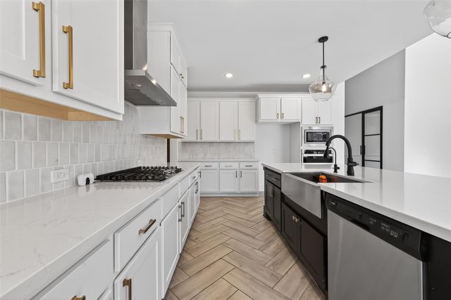 19907 Southern Stream Drive, Cypress, TX 77433