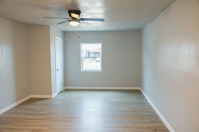 7403 Globe Avenue, Lubbock, TX 79404