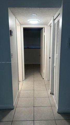 1880 N Congress Ave 105, West Palm Beach, FL 33401