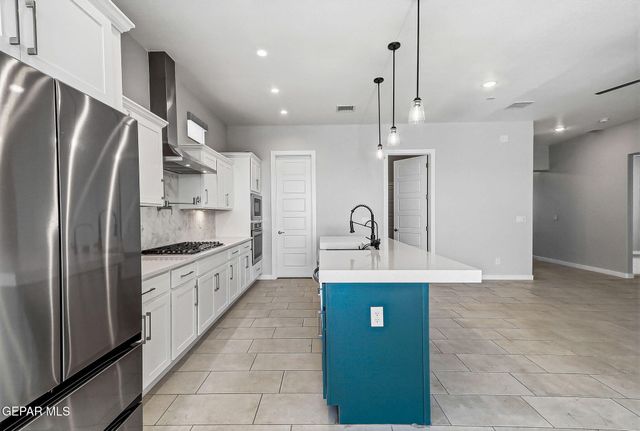 329 Hector Porras Drive, El Paso, TX 79928