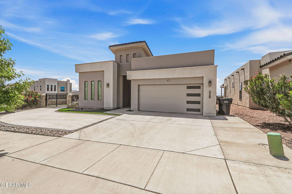 329 Hector Porras Drive, El Paso, TX 79928