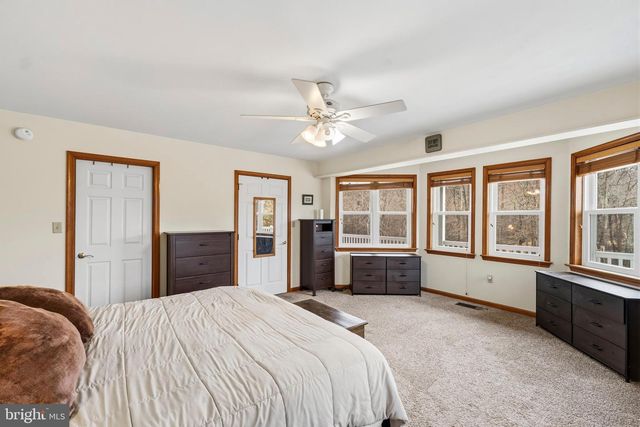 354 HALLMAN RD, Douglassville, PA 19518