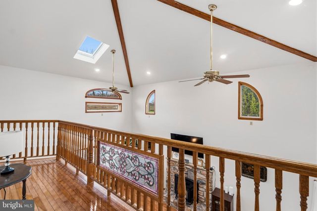 354 HALLMAN RD, Douglassville, PA 19518