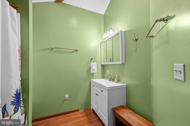 354 HALLMAN RD, Douglassville, PA 19518