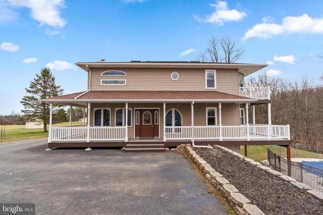354 HALLMAN RD, Douglassville, PA 19518