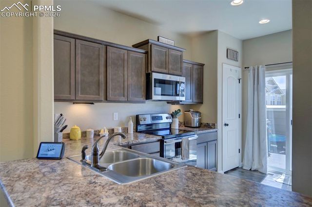 6547 Pennywhistle Point, Colorado Springs, CO 80923