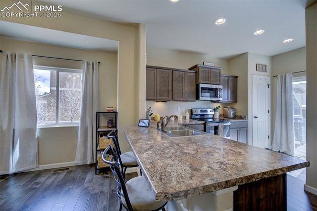 6547 Pennywhistle Point, Colorado Springs, CO 80923