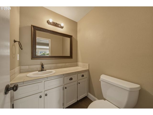 12612 Se 130TH Ave, Happy Valley, OR 97086