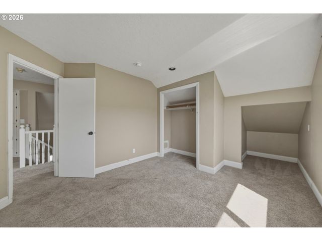 12612 Se 130TH Ave, Happy Valley, OR 97086
