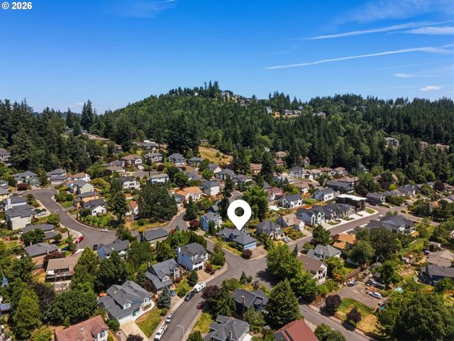 12612 Se 130TH Ave, Happy Valley, OR 97086