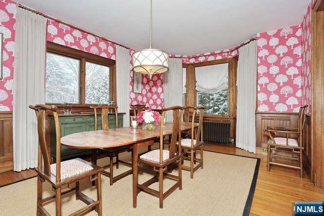 44 Fairmount Road, Ridgewood, NJ 07450