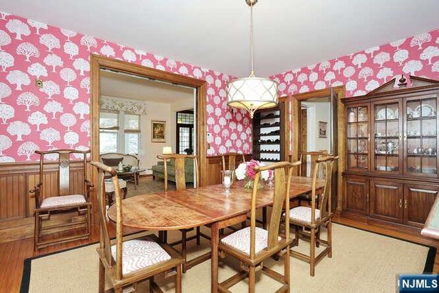 44 Fairmount Road, Ridgewood, NJ 07450