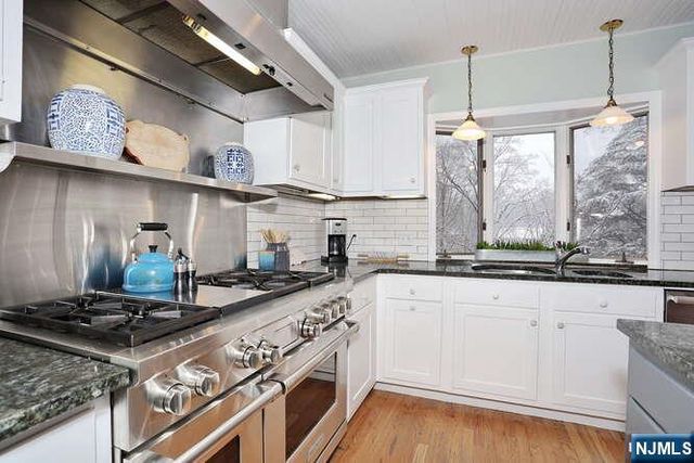 44 Fairmount Road, Ridgewood, NJ 07450