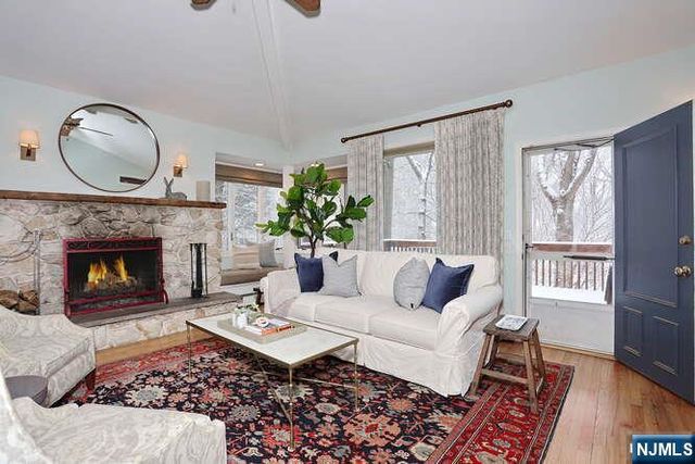 44 Fairmount Road, Ridgewood, NJ 07450