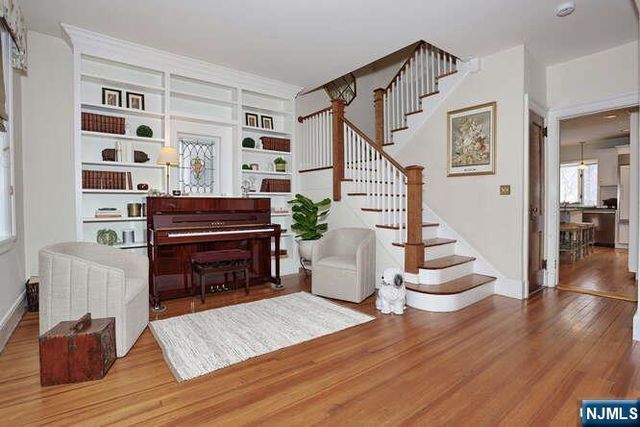 44 Fairmount Road, Ridgewood, NJ 07450