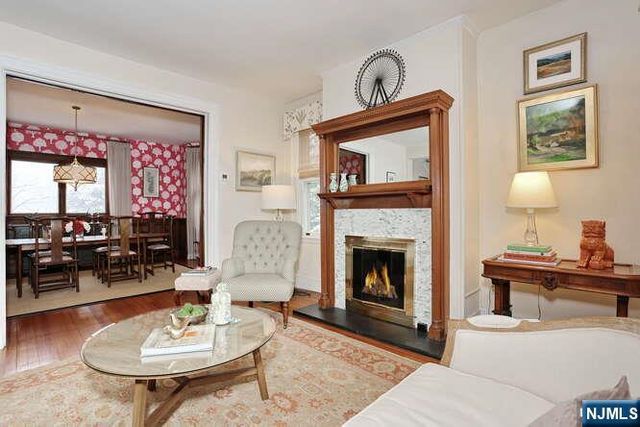 44 Fairmount Road, Ridgewood, NJ 07450