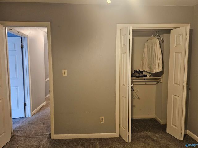 2225 Golf Road SW 202, Huntsville, AL 35802