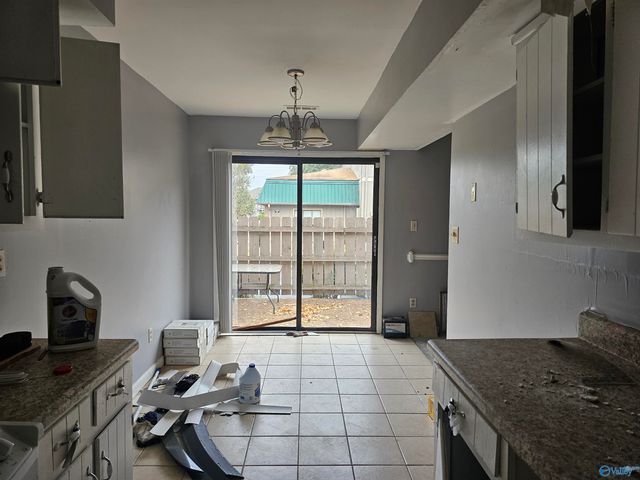 2225 Golf Road SW 202, Huntsville, AL 35802