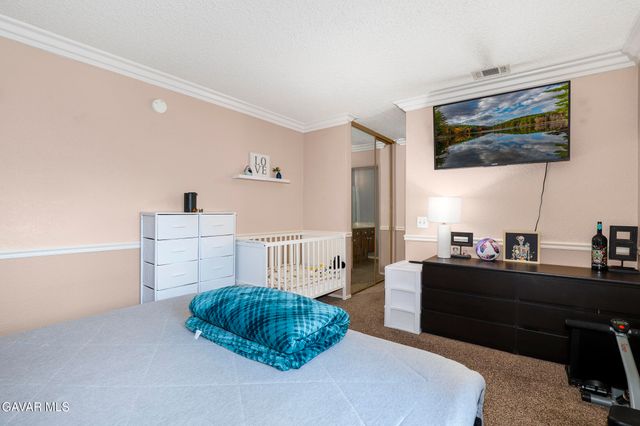 37621 E 15th Street, Palmdale, CA 93550