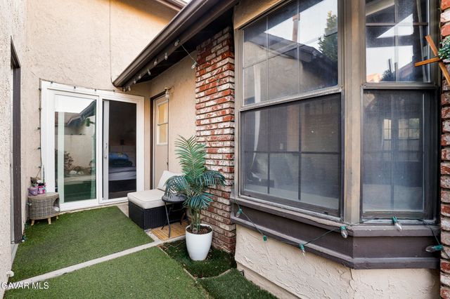 37621 E 15th Street, Palmdale, CA 93550