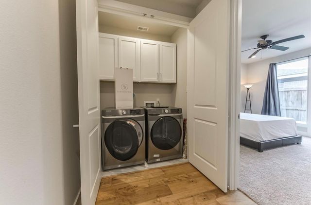 823 Mansfield Street J, Houston, TX 77091