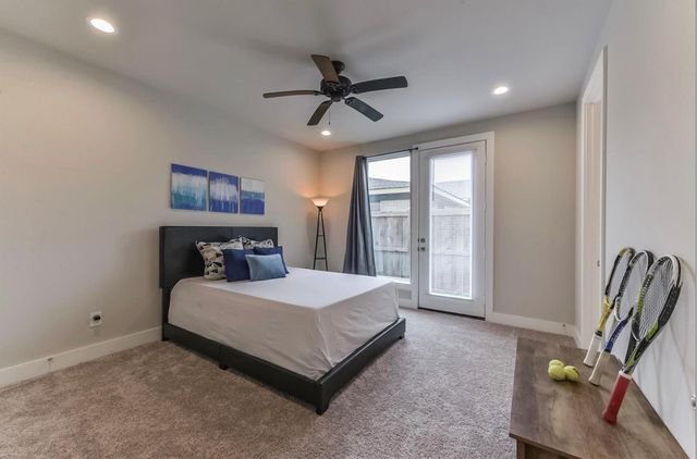 823 Mansfield Street J, Houston, TX 77091